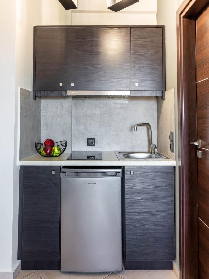 Diamond Kyparissia Suites Экстерьер фото